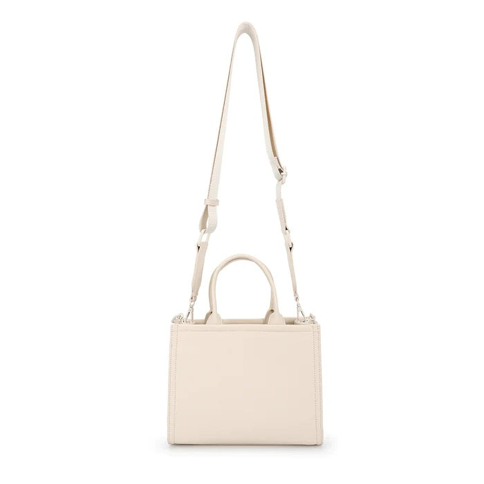 <p>Alyce Star Crossbody Beige</p>