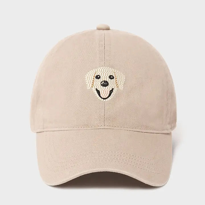 <p>Needlepoint Yellow Lab Baseball Cap</p>