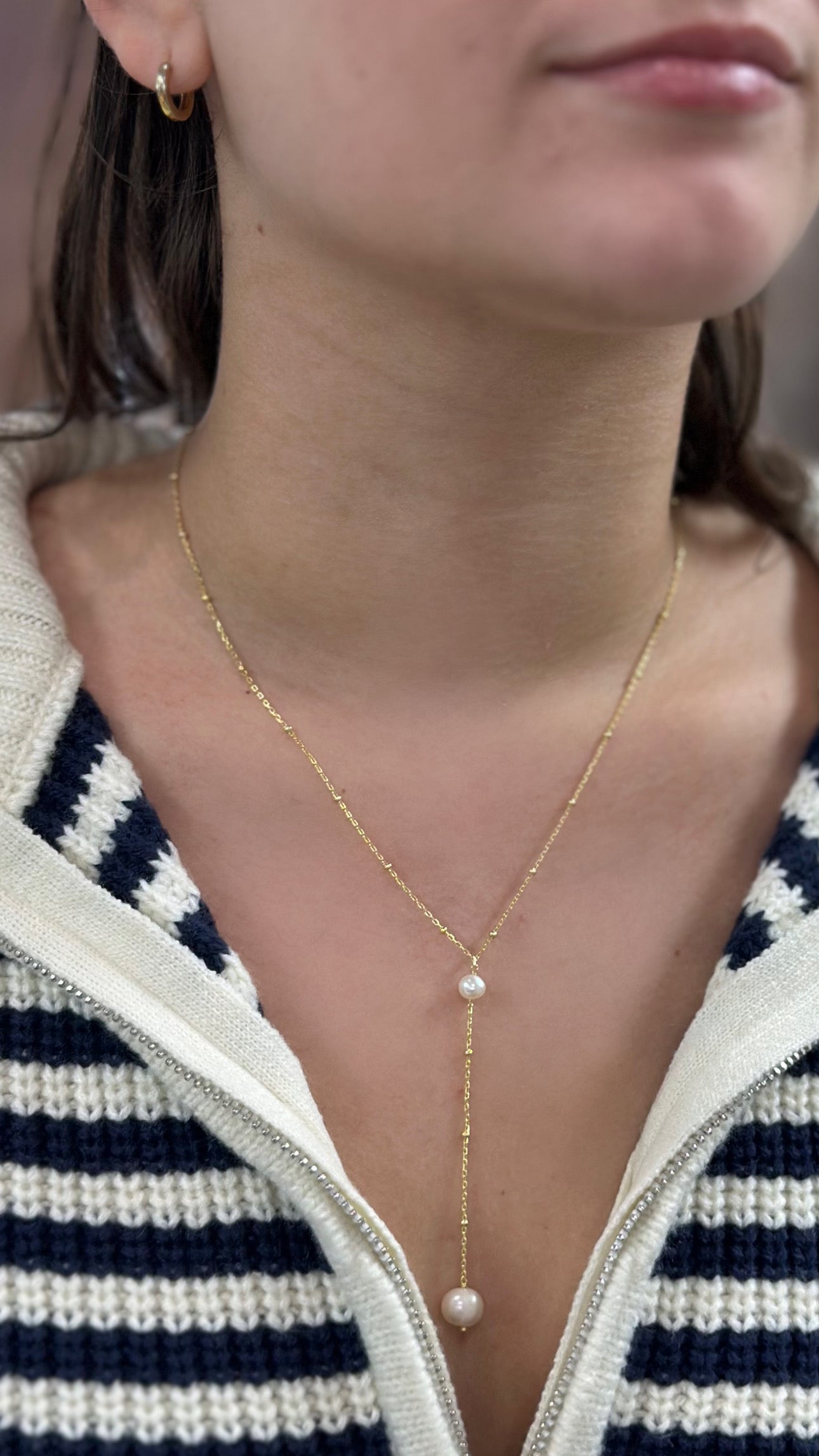 <p>Bead Chain Pearl Drop Y Necklace</p>