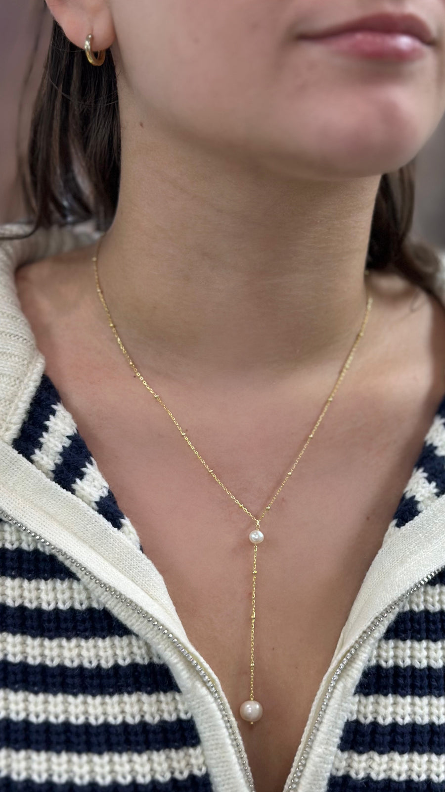 <p>Bead Chain Pearl Drop Y Necklace</p>