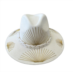 <p>Lurex Shells Threaded Panama Hat</p>