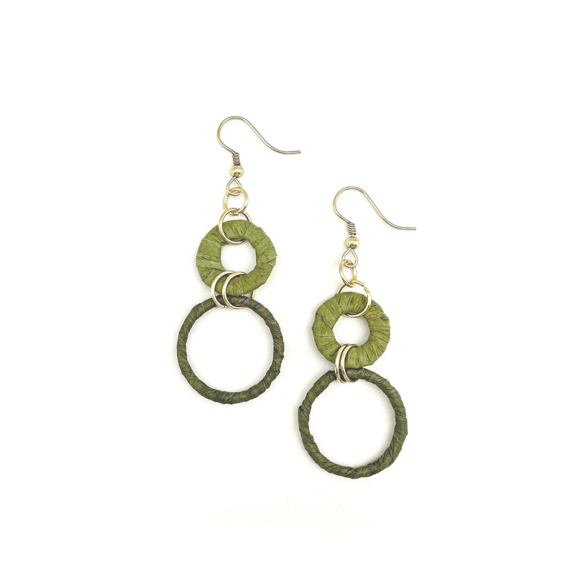 <p>Sachi Raffia &amp; Wood Earrings (+Colors)</p>