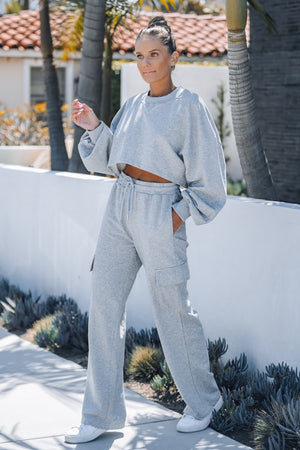 <p>Alexis Relaxed Crop Sweatshirt Set</p>