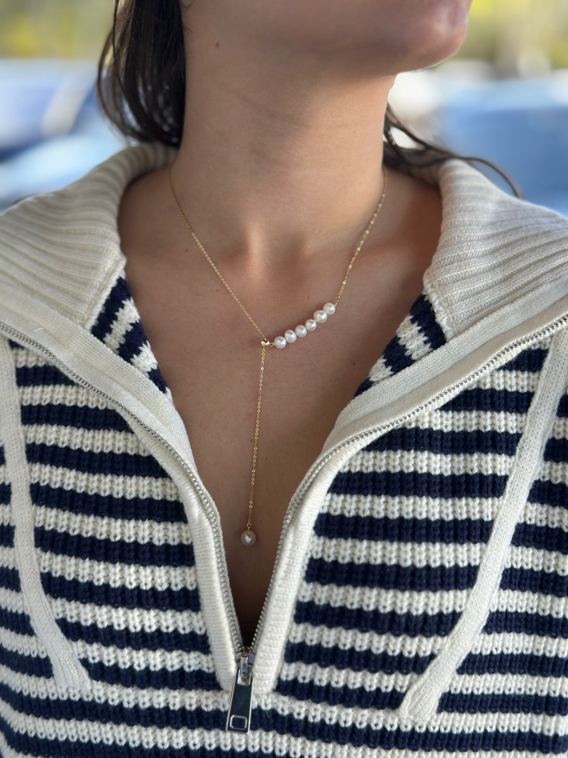 <p>Bianca Adjustable Pearl Bar Necklace</p>