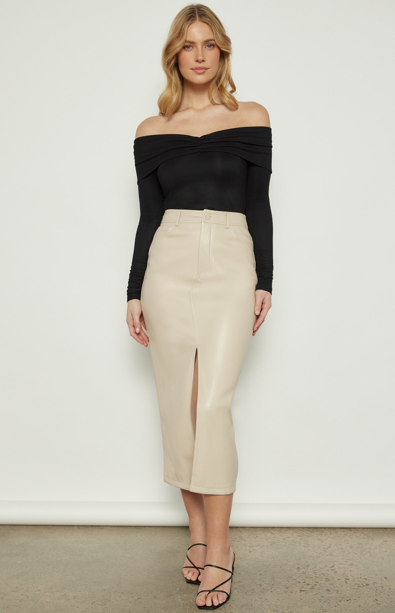 Off Shoulder Ruched Top 14-XL Off Shoulder Ruched Top 14-XL