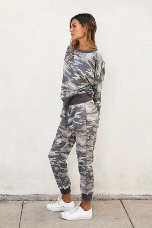 <p>Camo Lounge Set</p>