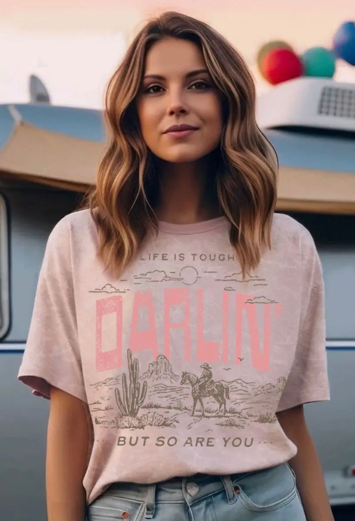 <p>Darlin Mineral Graphic Top</p>