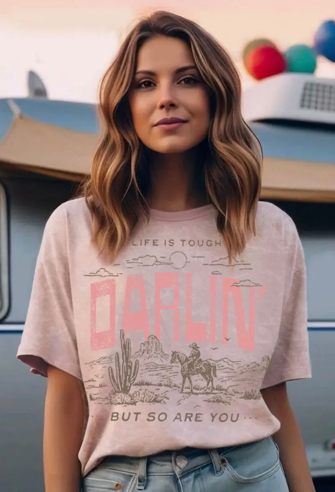 <p>Darlin Mineral Graphic Top</p>