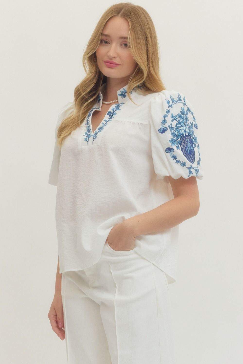 <p>Willo Embroidered Blouse</p>
