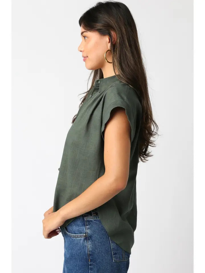 <p>Melissa Button Down Top</p>