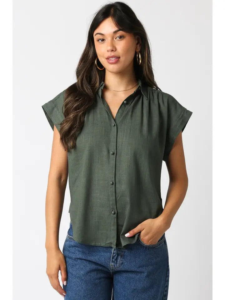 <p>Melissa Button Down Top</p>