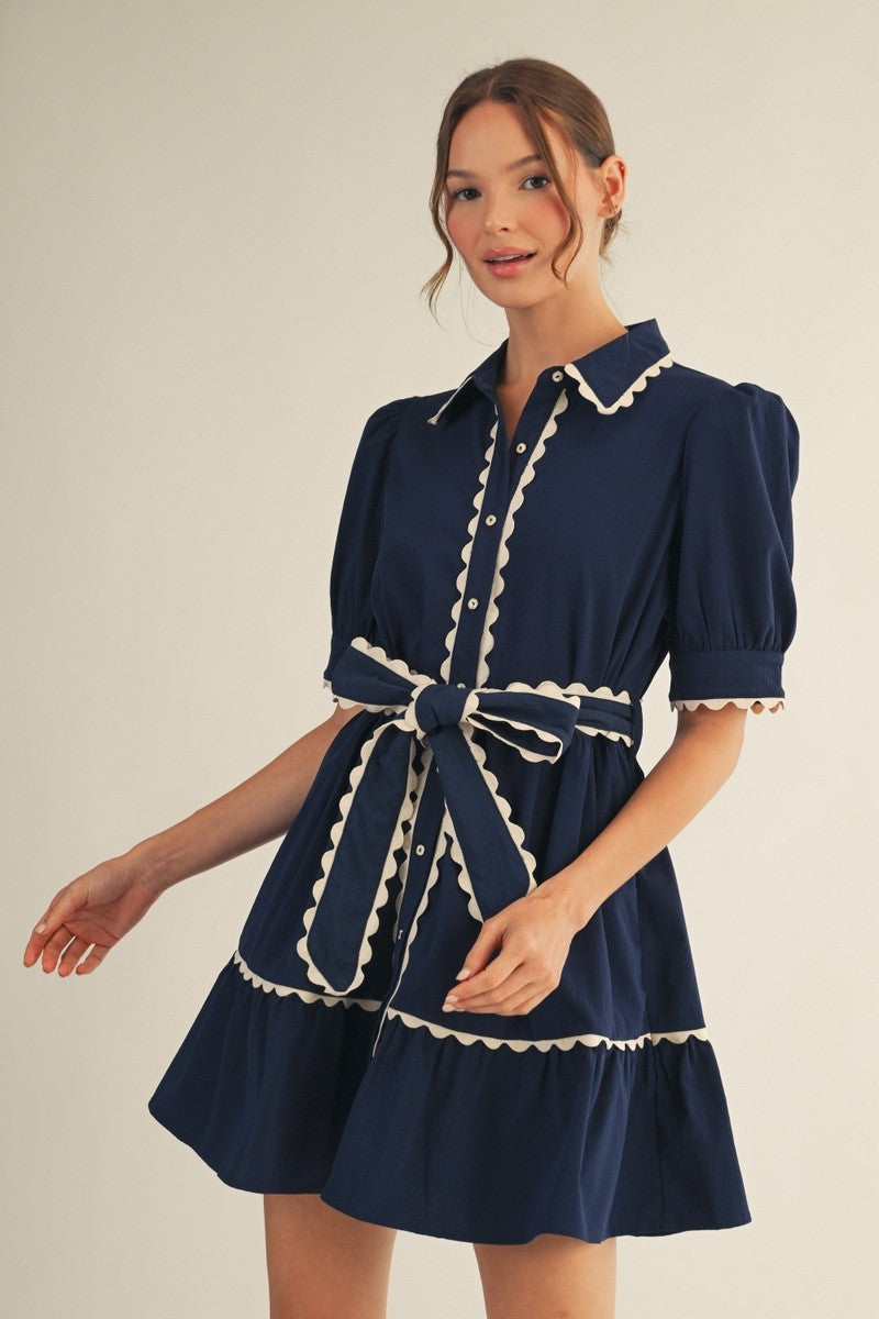 <p>Scallop Trim Accent Babydoll Dres</p>