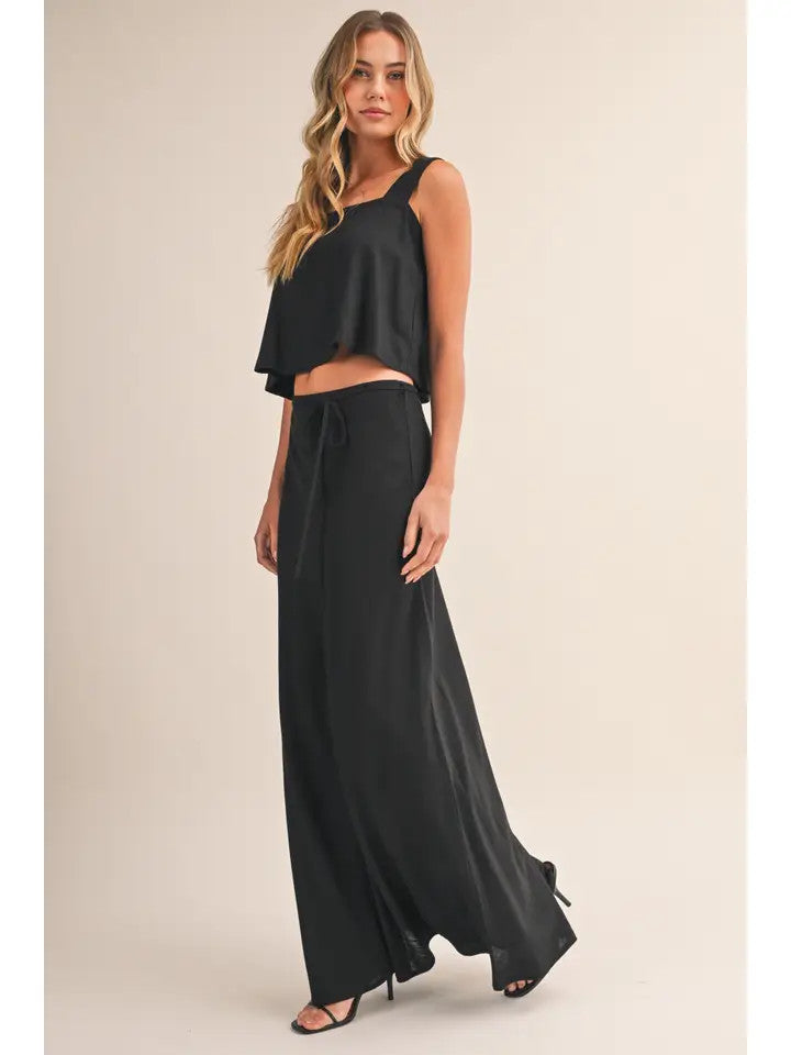 <p>Linen Flare Crop Top and Bias Maxi Skirt</p>