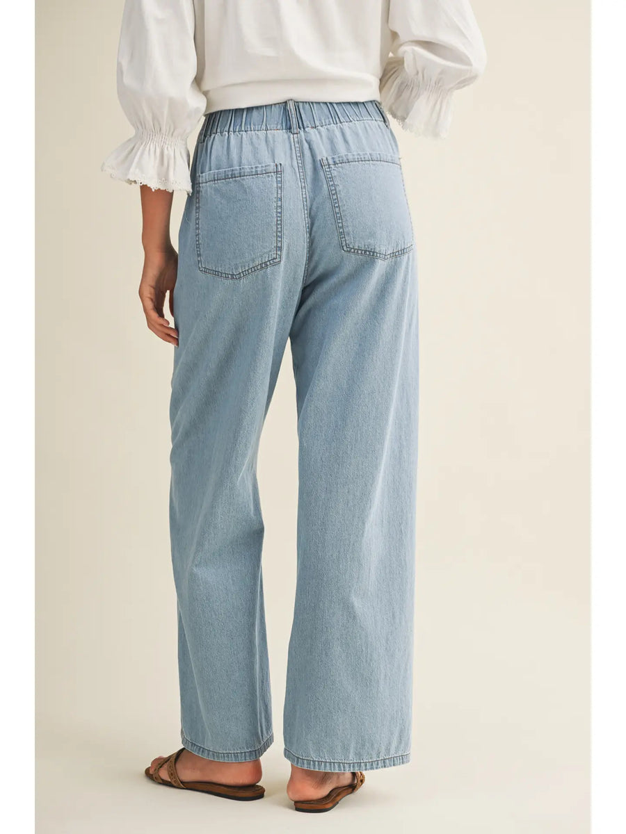 <p>High-Waist Drawstring Wide Leg Jean&nbsp;</p>