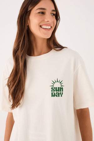 <p>Sunday Sun T-shirt</p> - Indigo Republic Boutique